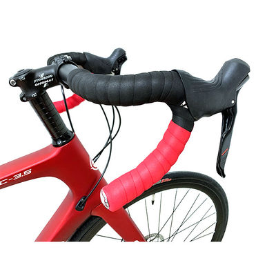 Lieferung 700*25c Carbon Road Bike mit 2x11 Speed Gears und ZOOM Hydraulic Brake