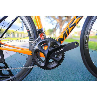 Kohlenstofffaser Gabelmaterial und Aluminiumlegierung Felgenmaterial 700c Road Bike Rennrad