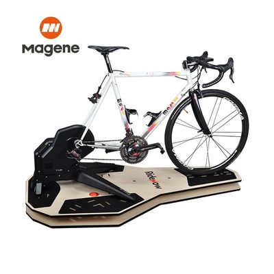 Fahrradtraining mit Tacx Flux-kompatiblem Fahrradtrainer und Schaukelbrett verbessern