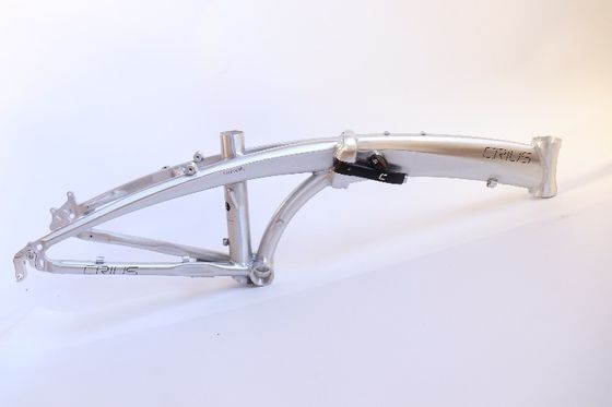 2900g Crius Ultraleichtaluminium-Radrahmen mit V-Bremse und D-Bremsschnelligkeit