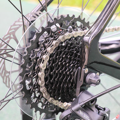 29 Zoll MTB Carbonfaser Mountainbike mit YBN S12S Kette und 160mm Bremsscheibe Pads