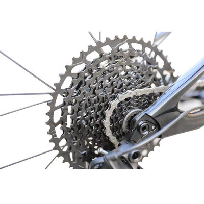 22 Geschwindigkeitsgetriebe und 29" Radgröße Weiches Heck Mountainbike für Berg Gelände Reiten