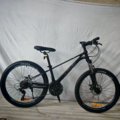 Günstiges 24-Zoll-Mountainbike mit 21 Gängen und Federung 24-Zoll-Mountainbike mit 21 Gängen und Federung Vorderrad-Federung Mountainbike 24 Zoll mit Shimano-Schaltung Magnesiumlegierungsrahmen
